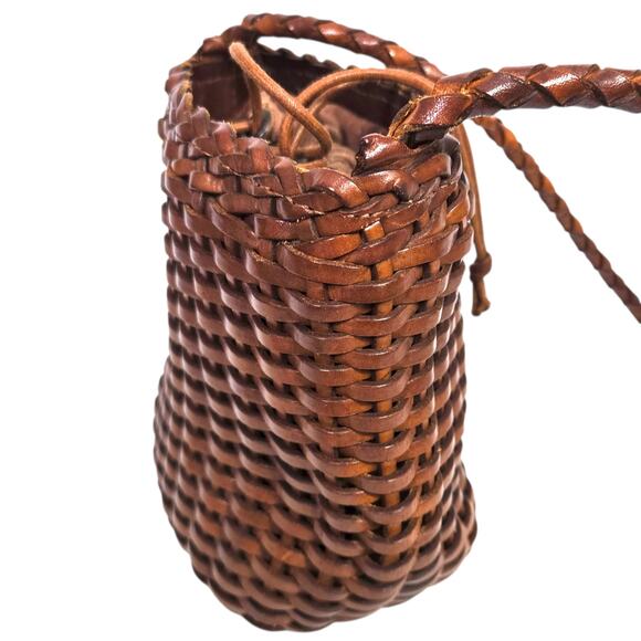 Vintage Ellepi Woven Bucket Bag Brown Leather Crossbody Drawstring Cottagecore - Picture 2 of 16